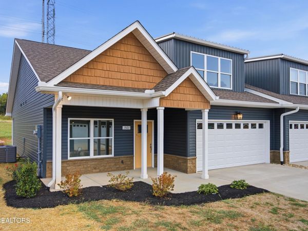 1533 Sunrise Crest Lane, Powell, TN 37849