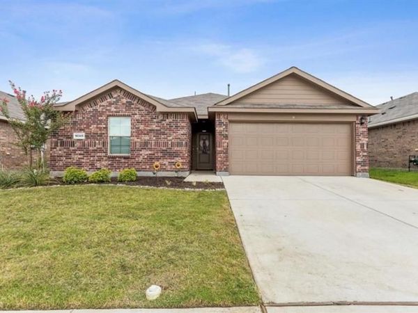 10345 Fort Belknap Trail, Crowley, TX 76036