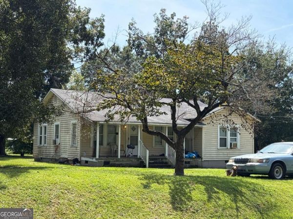 411 W End Avenue, Unit 17, Ashburn, GA 31714