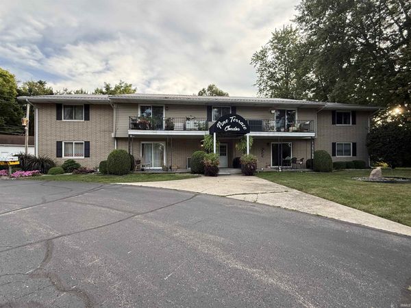 11099 N State Road 13, Unit 3, Syracuse, IN 46567