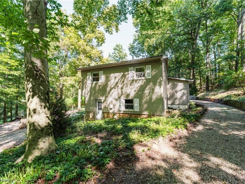 29556 Township Road 209, Coshocton, OH 43812 Photo 2