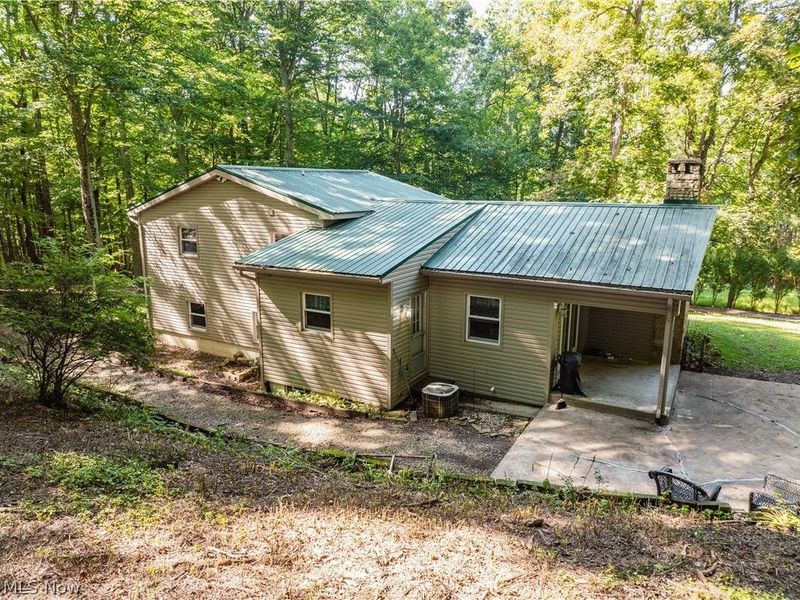 29556 Township Road 209, Coshocton, OH 43812 Photo 4