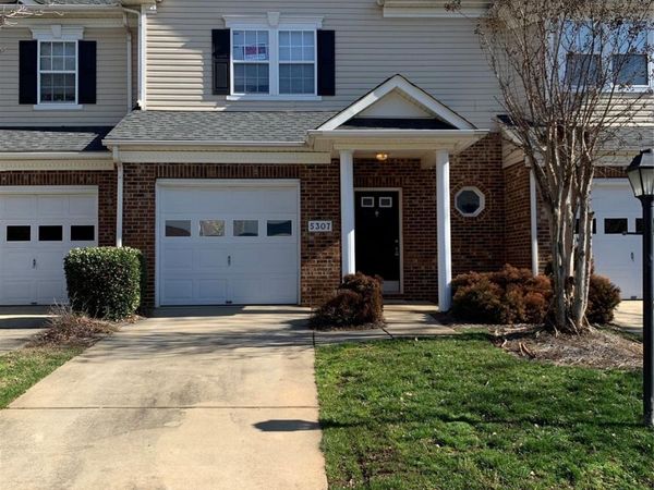 5307 Waverly Lynn Lane , Charlotte, NC 28269