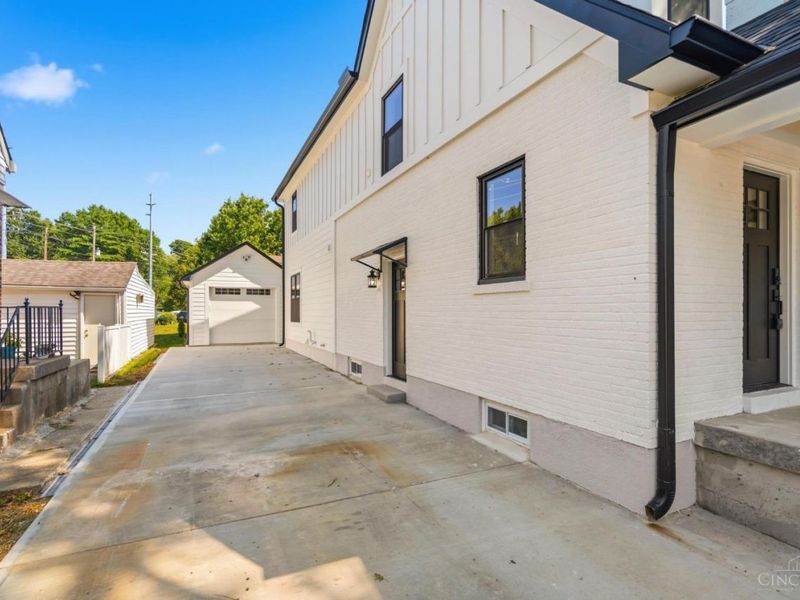 3834 Petoskey Avenue, Mariemont, OH 45227 Photo 42