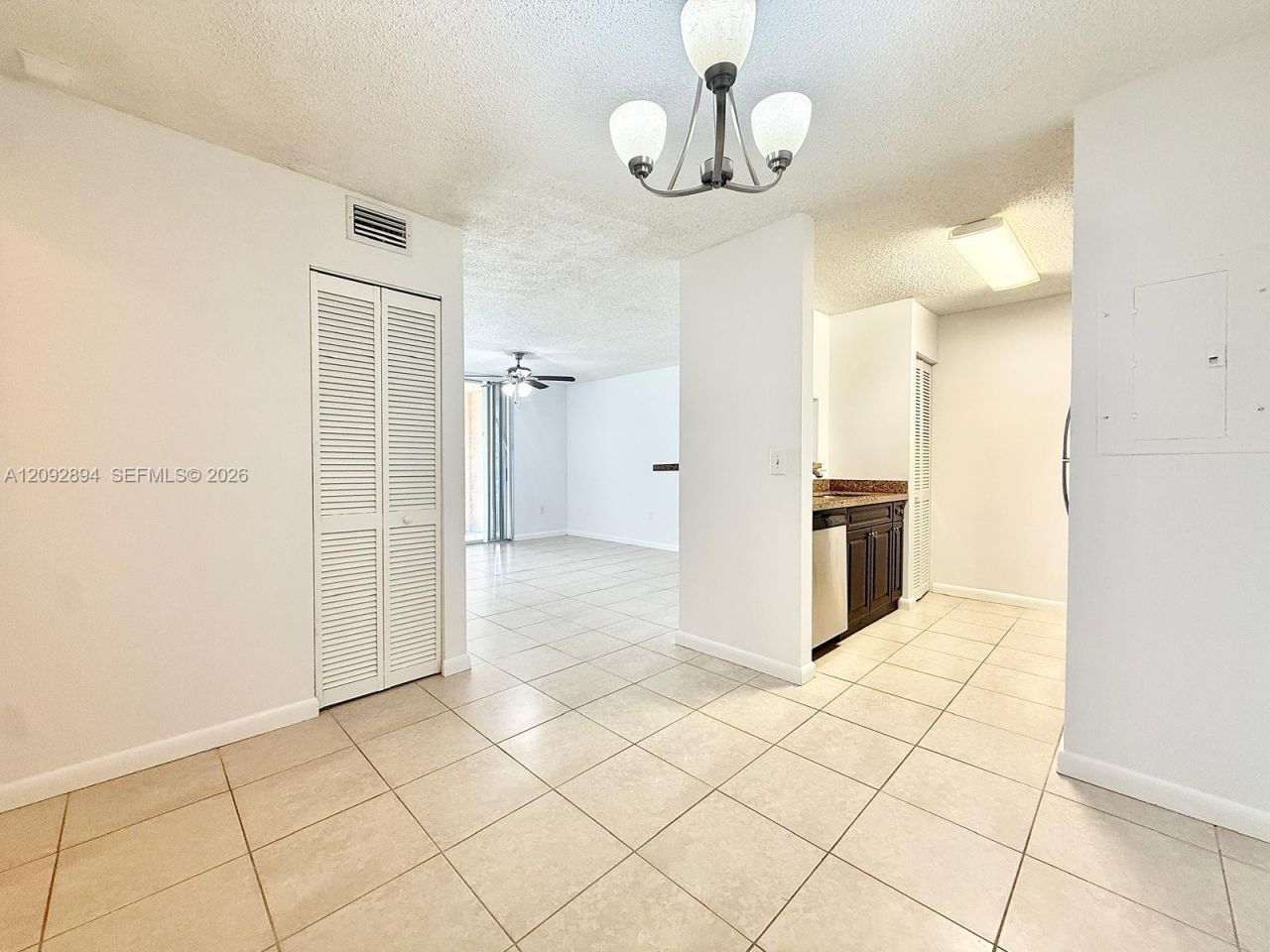 1739 Village Blvd, Unit 206, West Palm Beach, FL 33409 Photo