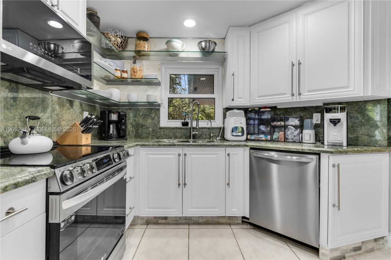 663 Ponce De Leon Dr , Unit 2, Fort Lauderdale, FL 33316 Photo
