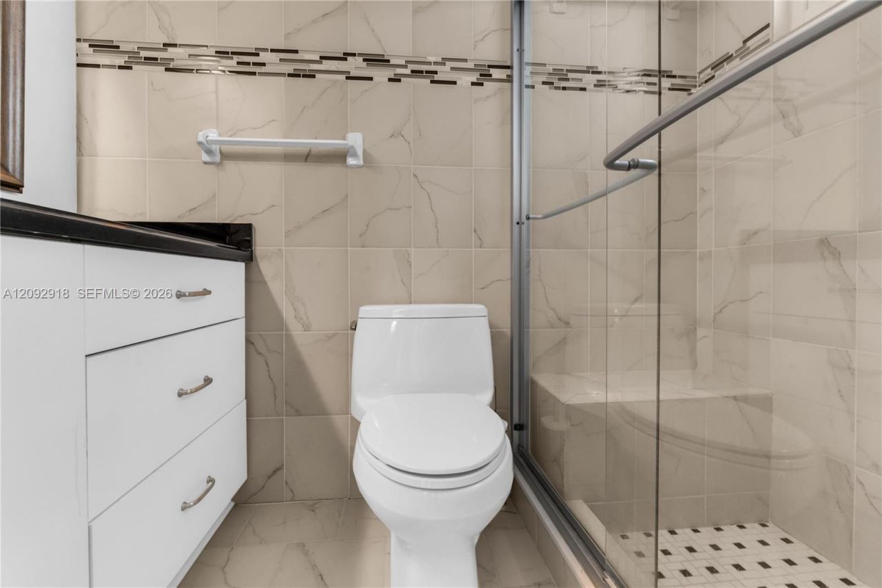 663 Ponce De Leon Dr , Unit 2, Fort Lauderdale, FL 33316 Photo