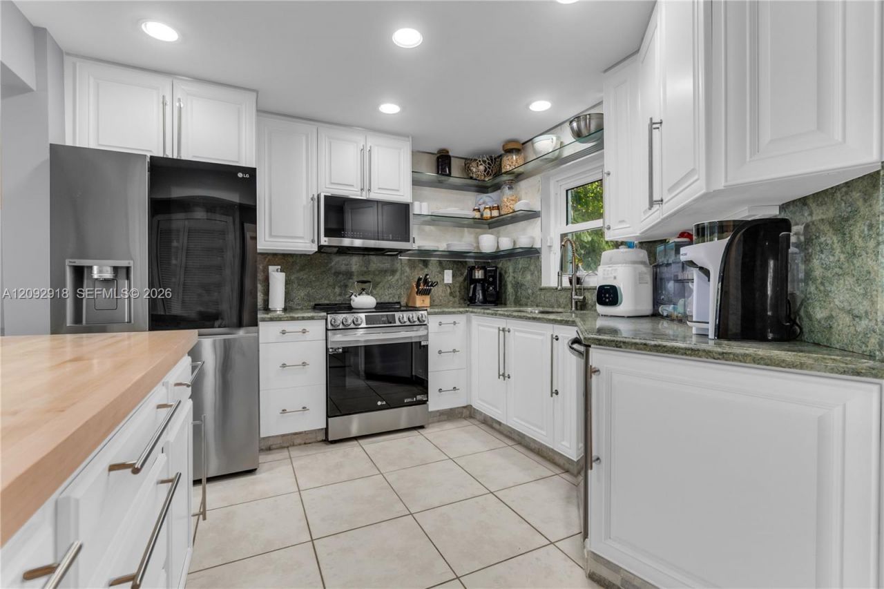 663 Ponce De Leon Dr , Unit 2, Fort Lauderdale, FL 33316 Photo
