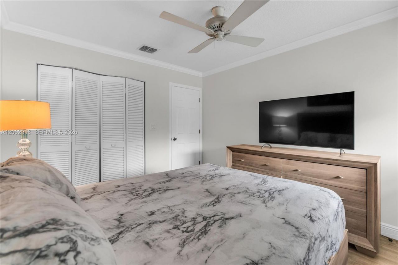 663 Ponce De Leon Dr , Unit 2, Fort Lauderdale, FL 33316 Photo