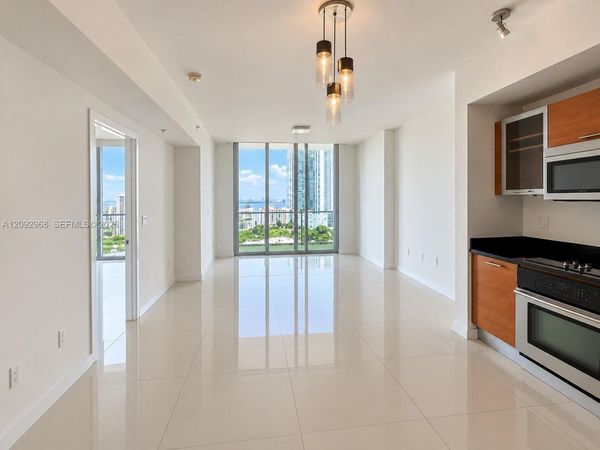 3470 E Coast Ave , Unit H1712, Miami, FL 33137