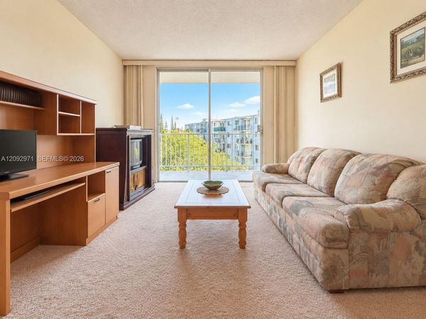 1465 NE 123rd St, Unit 505, North Miami, FL 33161