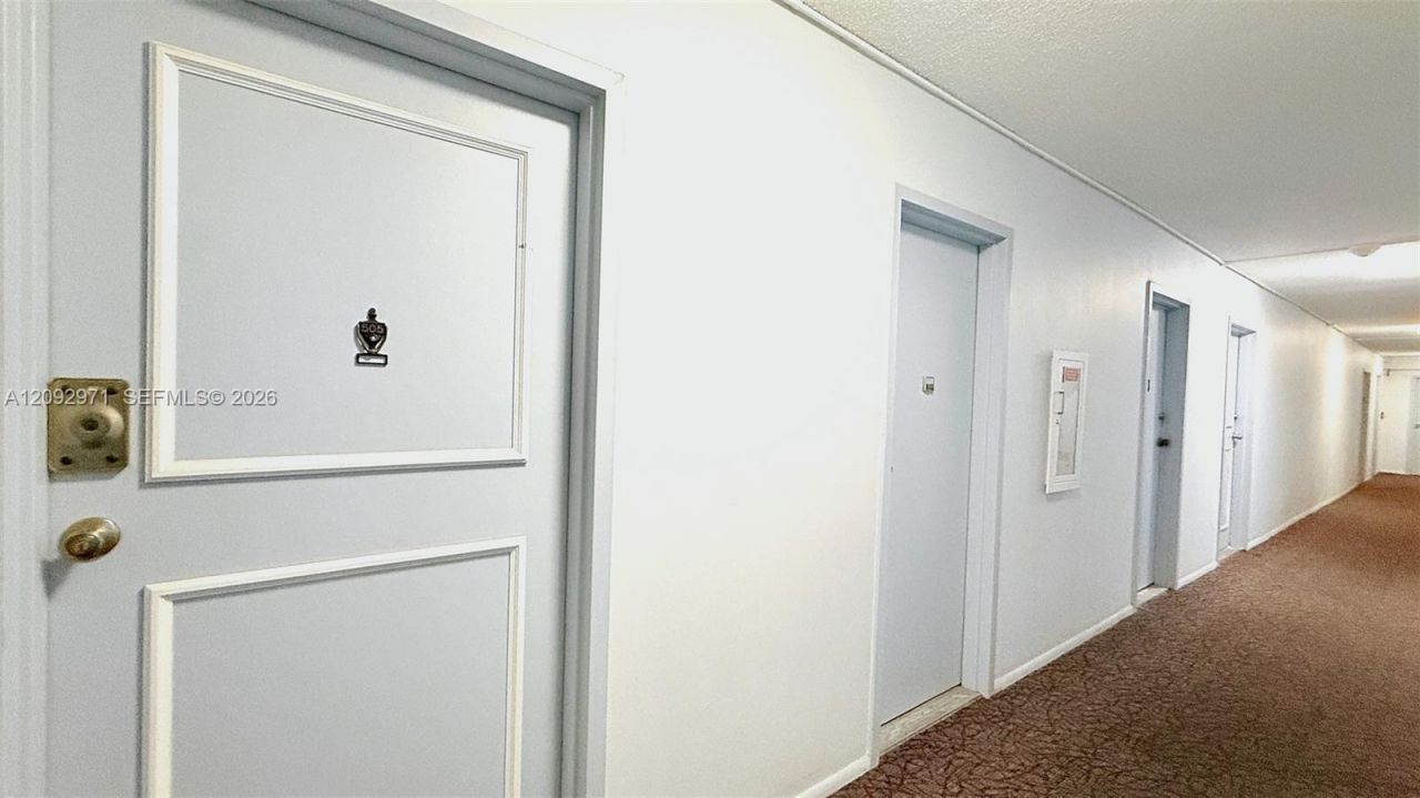 1465 NE 123rd St, Unit 505, North Miami, FL 33161 Photo