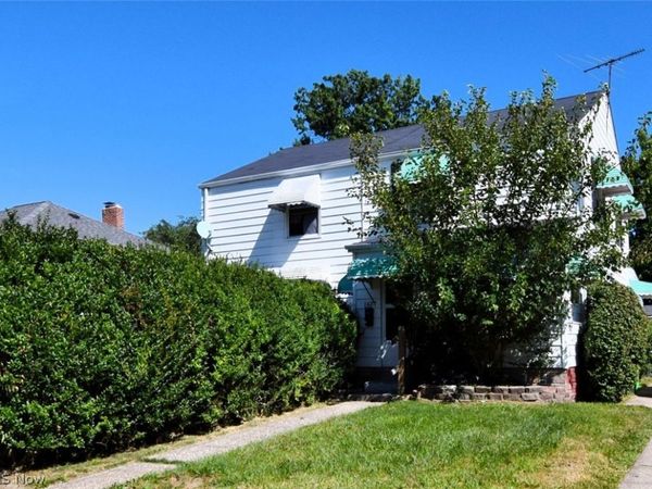 1427 E 252nd Street , Euclid, OH 44117