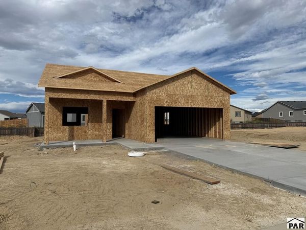 5933 Harper Ln, Pueblo, CO 81008