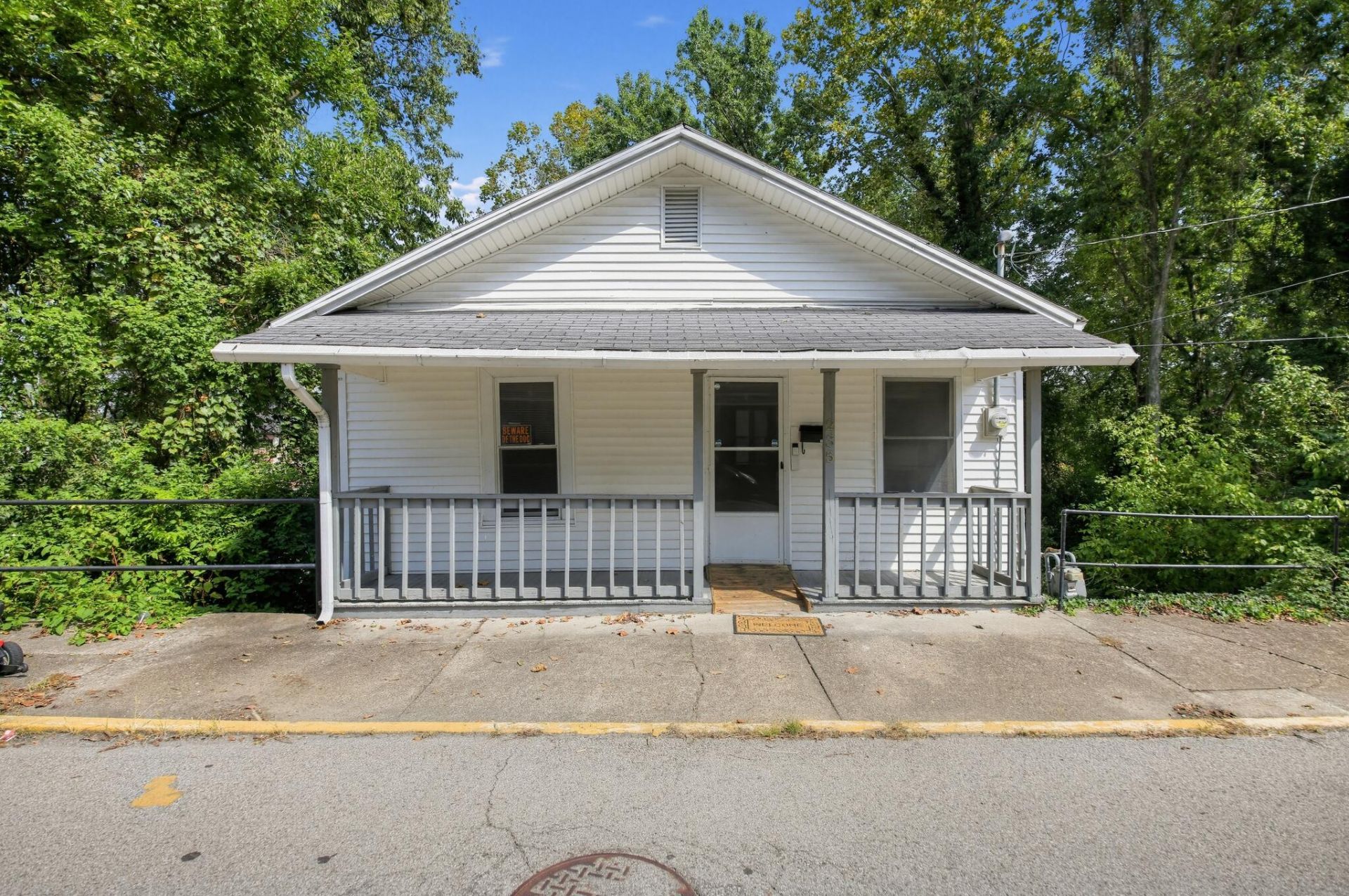 235 E 4th Street, Maysville, KY 41056 Main Photo
