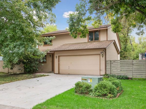 1432 Willow Creek Lane , Shoreview, MN 55126