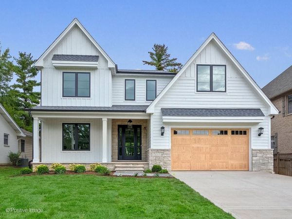 434 Traube Avenue , Clarendon Hills, IL 60514