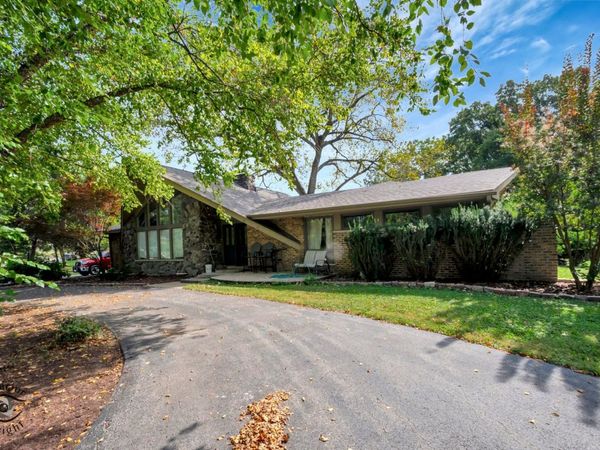 8681 Washington Street , Downers Grove, IL 60516
