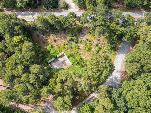 10 Finn Road, Wellfleet, MA 02667