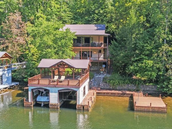 1233 Tame Turkey Road, Lakemont, GA 30552