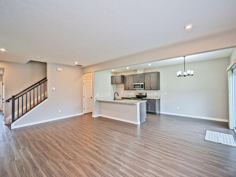1538 Summerview Lane, Miami Township, OH 45150 Photo 5