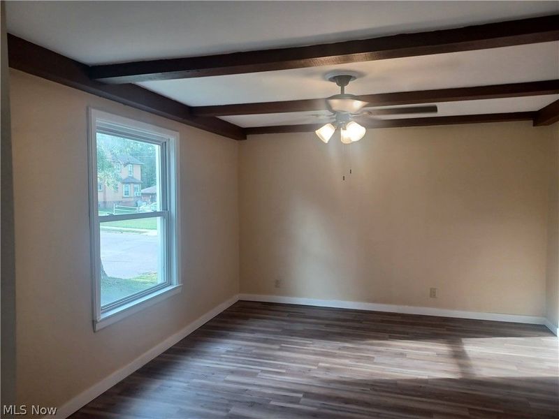 148 Elm Street, Struthers, OH 44471 Photo 3