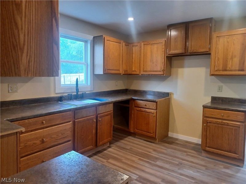 148 Elm Street, Struthers, OH 44471 Photo 5