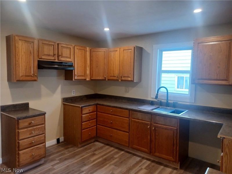 148 Elm Street, Struthers, OH 44471 Photo 7
