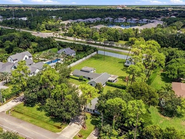 620 Hickory RD , NAPLES, FL 34108