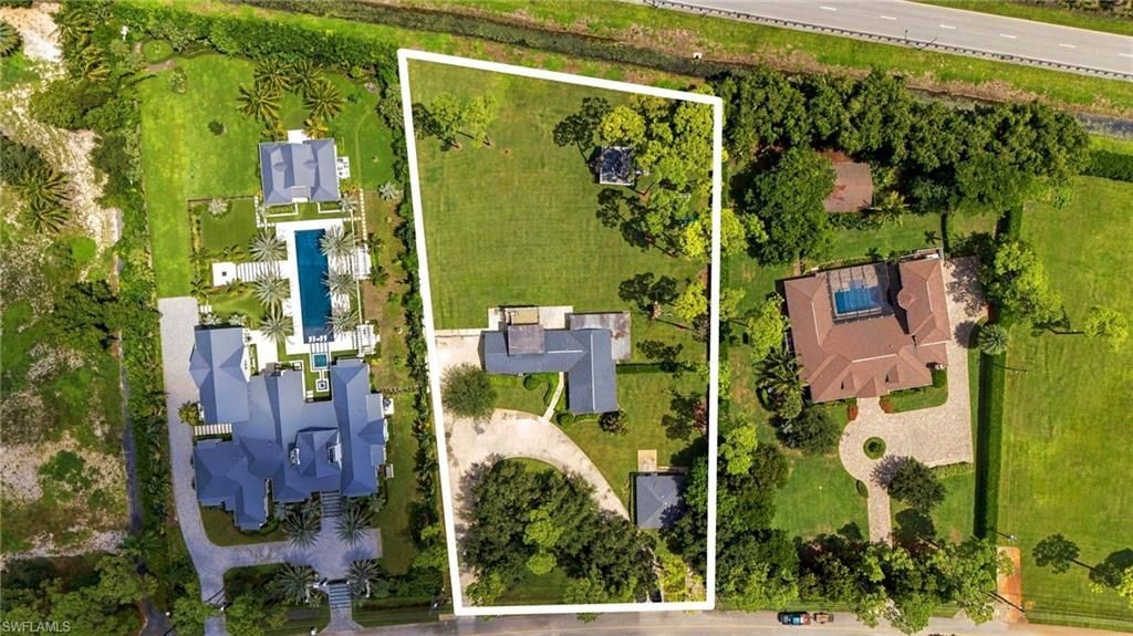 620 Hickory Rd , Naples, FL 34108 Photo