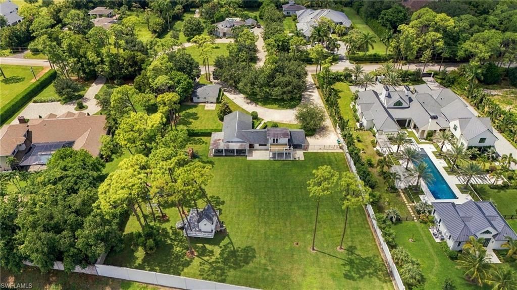 620 Hickory Rd , Naples, FL 34108 Photo