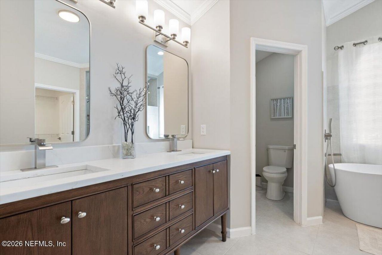 9227 Chandler Oaks Court, Jacksonville, FL 32221 Photo
