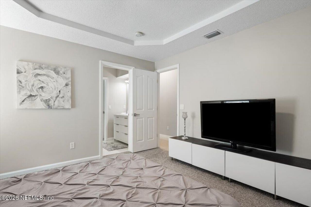 9227 Chandler Oaks Court, Jacksonville, FL 32221 Photo
