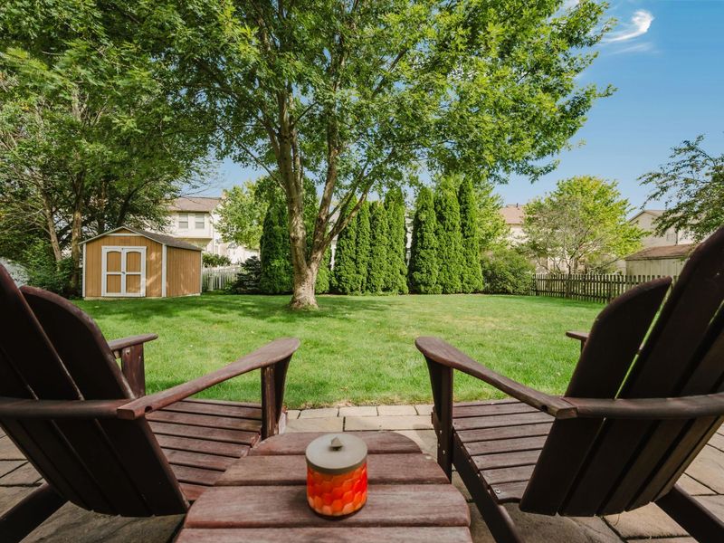 976 Karlslyle Drive, Columbus, OH 43228 Photo 12