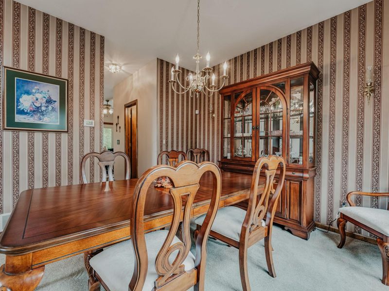 976 Karlslyle Drive, Columbus, OH 43228 Photo 15