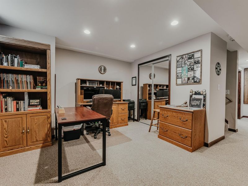 976 Karlslyle Drive, Columbus, OH 43228 Photo 61