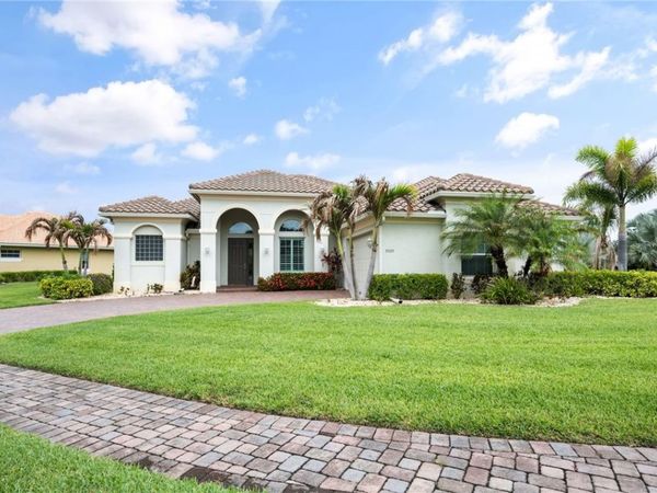 5520 61st Place , Vero Beach, FL 32967