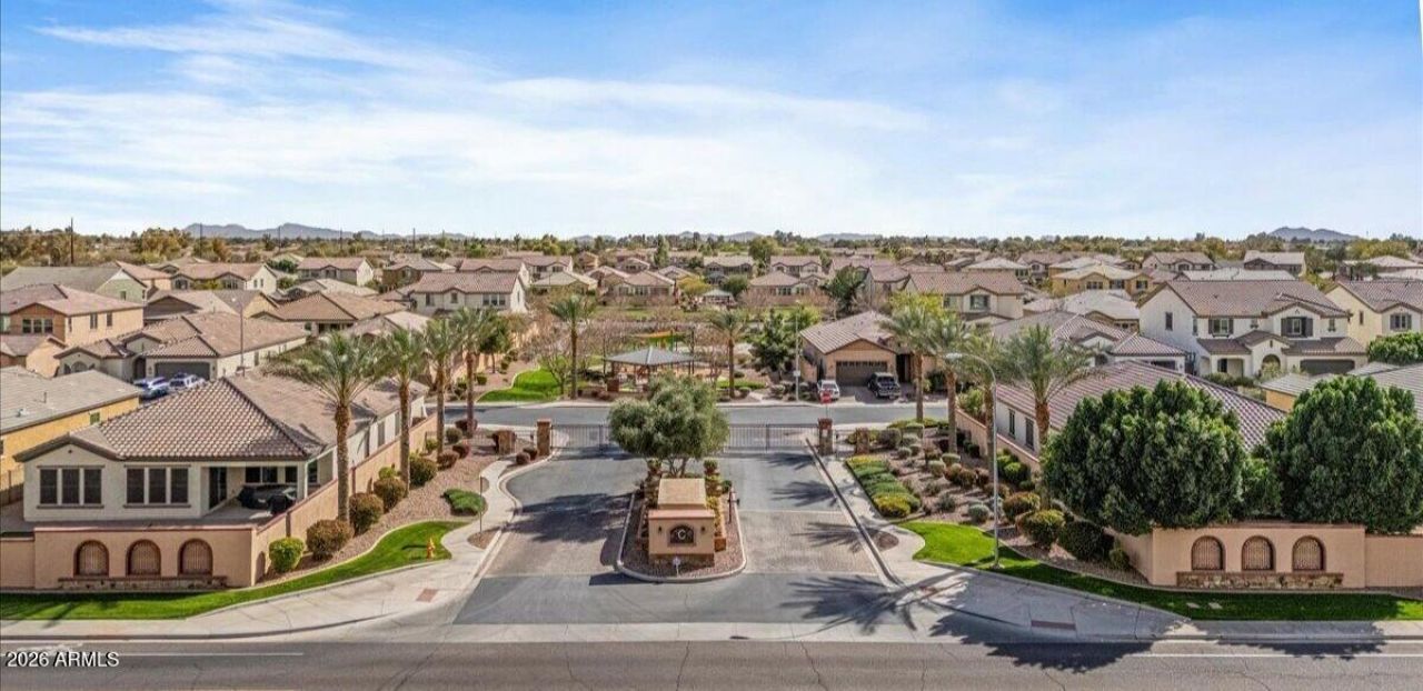 1822 E Canyon Way, Chandler, AZ 85249 Main Photo