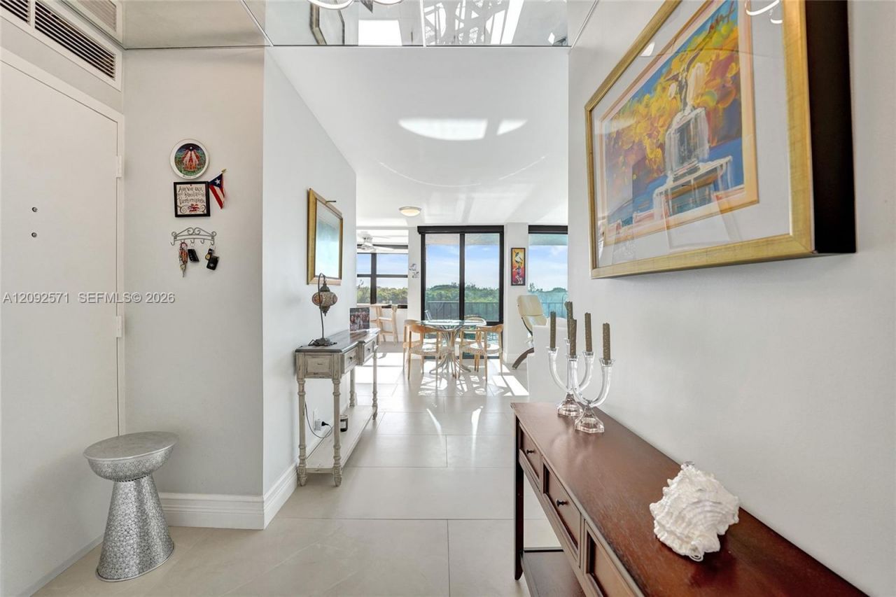 936 Intracoastal Dr , Unit 4F, Fort Lauderdale, FL 33304 Photo