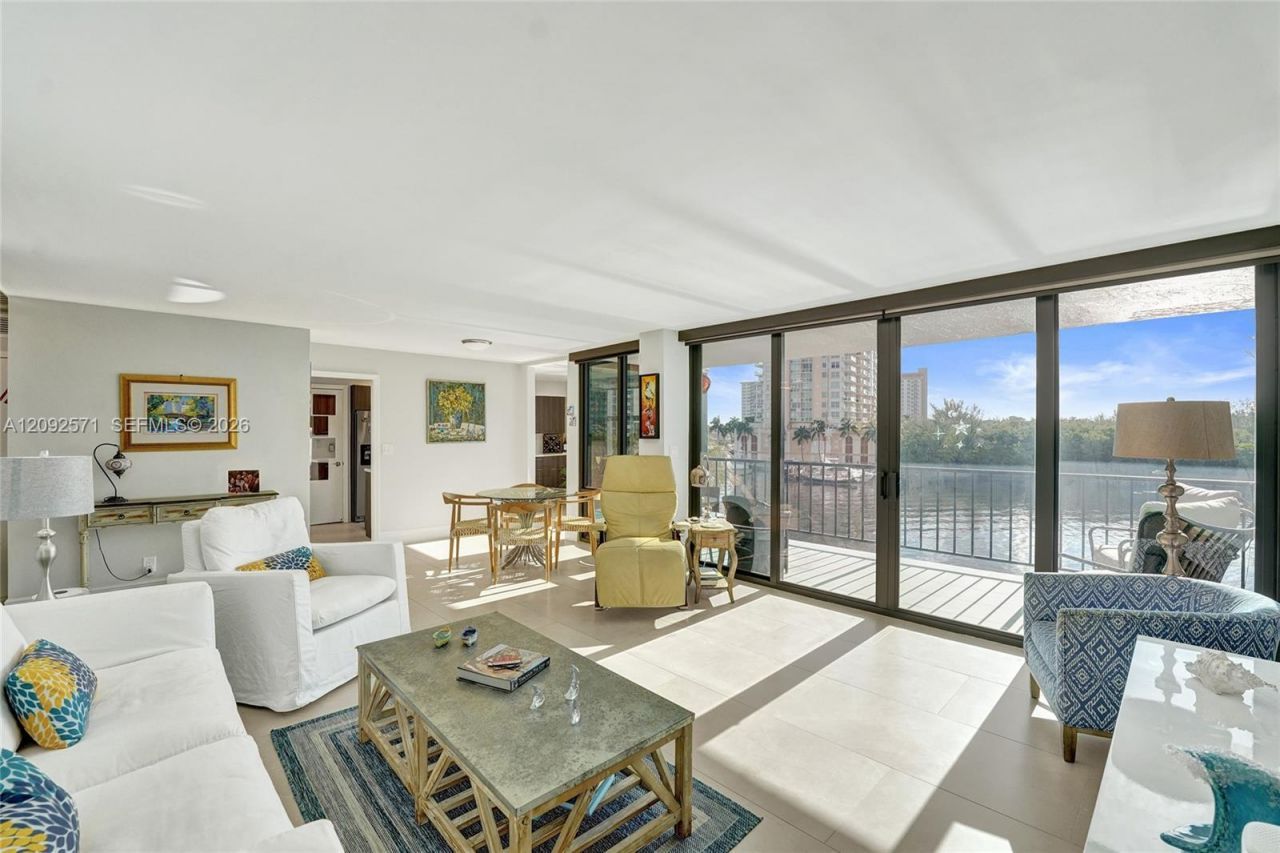 936 Intracoastal Dr , Unit 4F, Fort Lauderdale, FL 33304 Photo