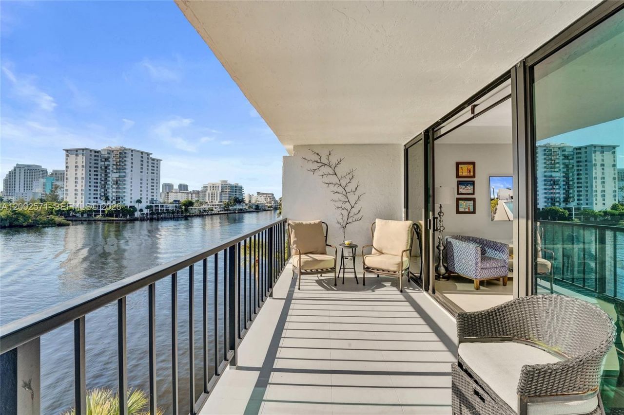 936 Intracoastal Dr , Unit 4F, Fort Lauderdale, FL 33304 Photo