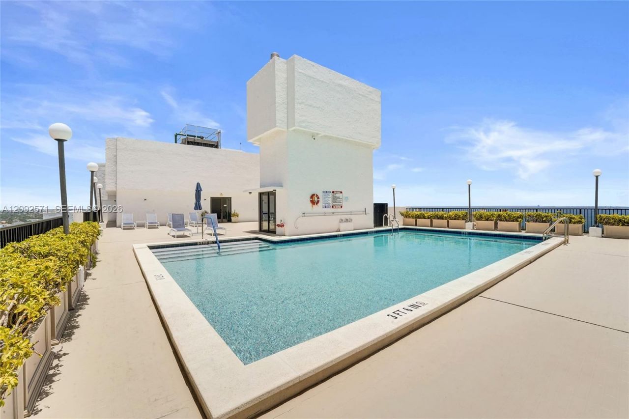936 Intracoastal Dr , Unit 4F, Fort Lauderdale, FL 33304 Photo