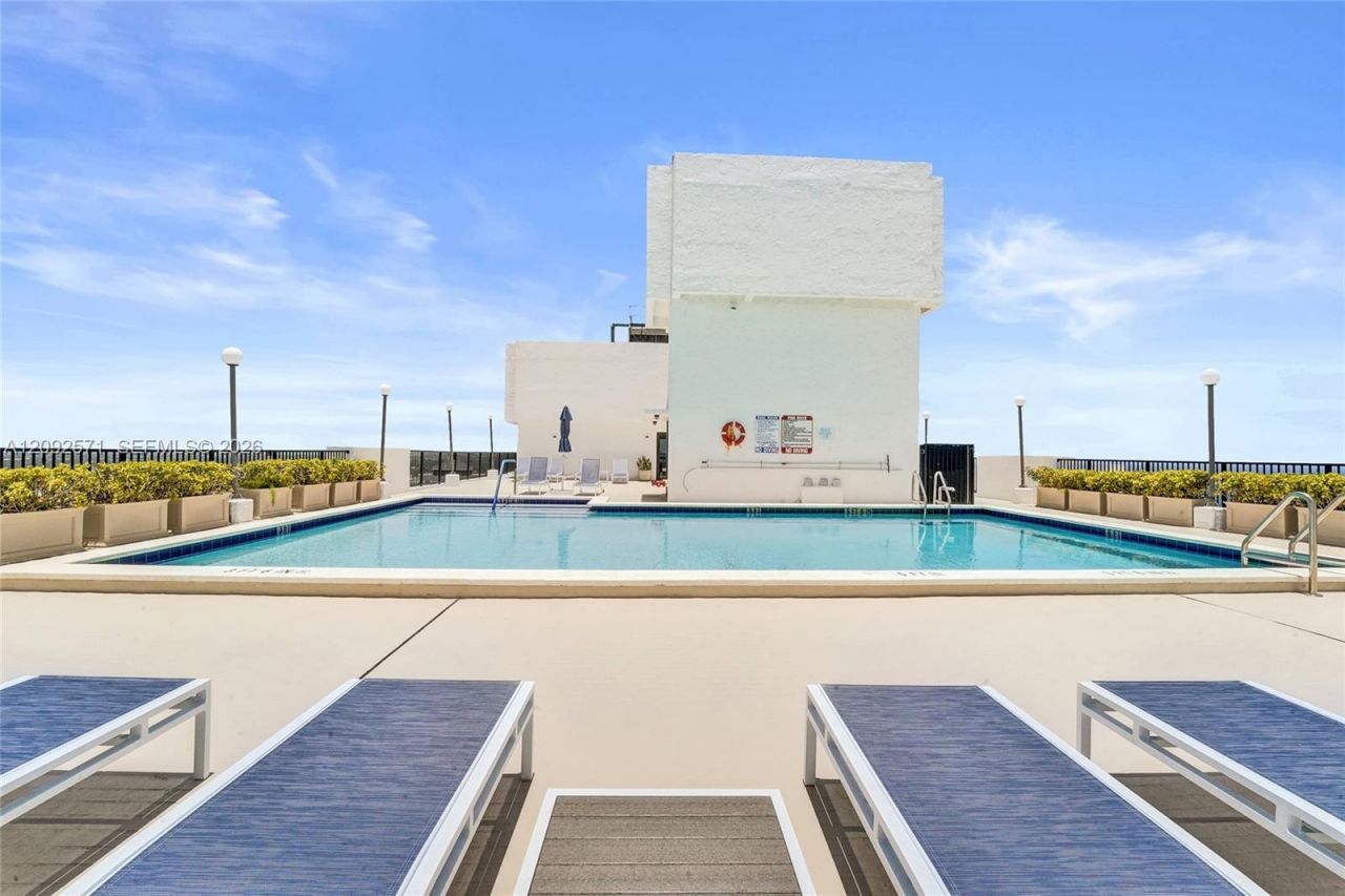 936 Intracoastal Dr , Unit 4F, Fort Lauderdale, FL 33304 Photo