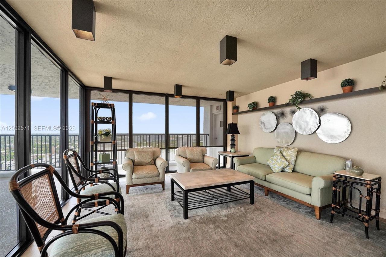 936 Intracoastal Dr , Unit 4F, Fort Lauderdale, FL 33304 Photo