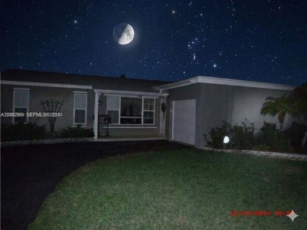 9470 NW 24th ST , Sunrise, FL 33322