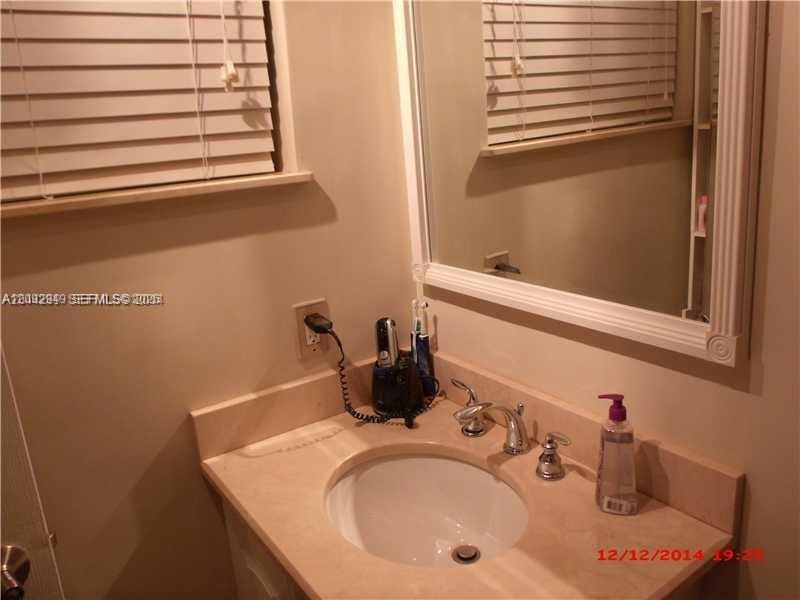 9470 NW 24th St, Sunrise, FL 33322 Photo