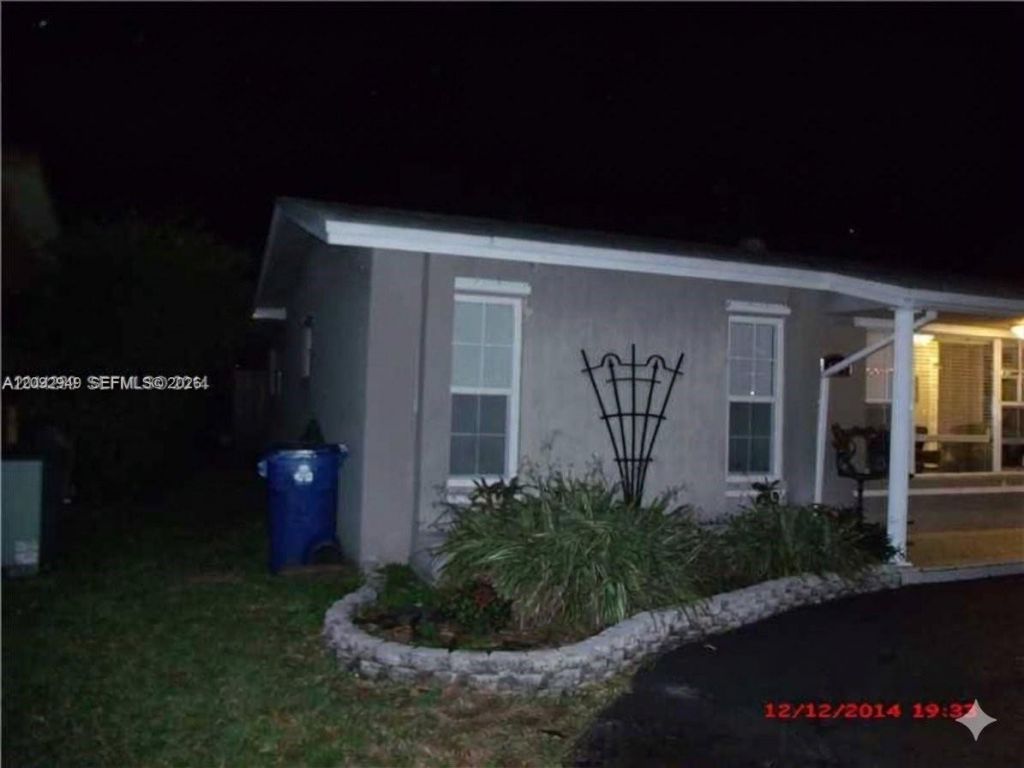 9470 NW 24th St, Sunrise, FL 33322 Photo