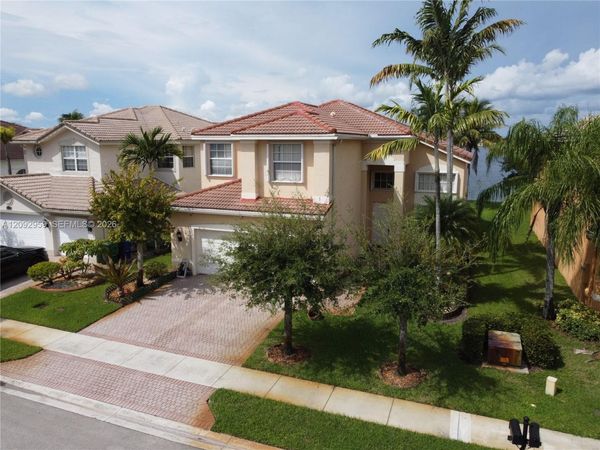 4276 SW 179th Way , Miramar, FL 33029