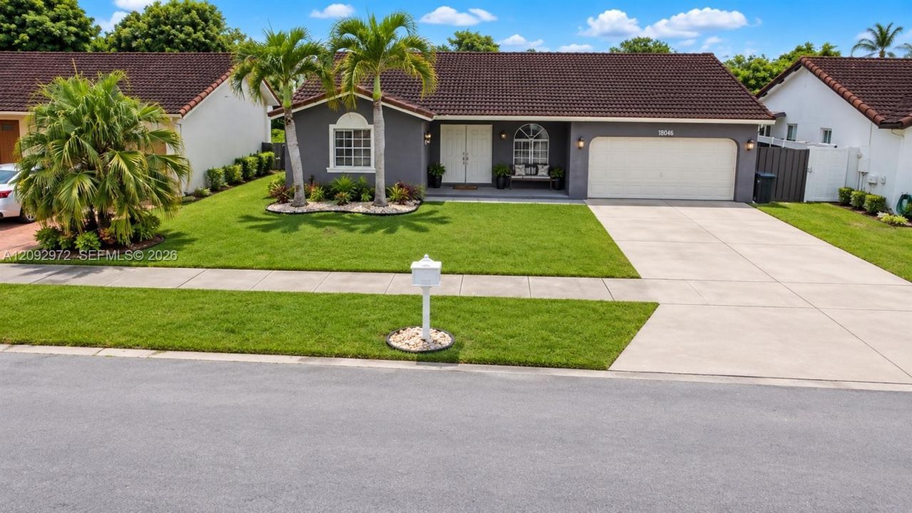 18046 SW 154th Pl, Miami, FL 33187 Photo