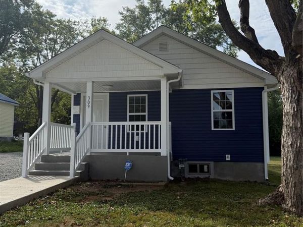309 Franklin St, Fredericktown, MO 63645